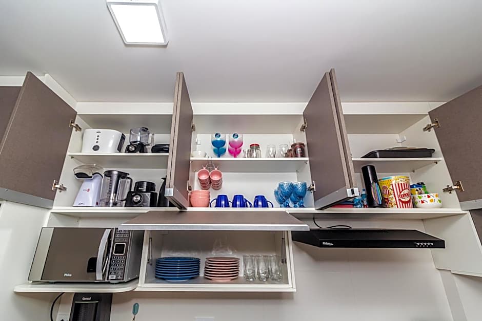 Piemax Praia Grande - 100m PRAIA do BOQUEIRÃO e CENTRO - Vista MAR - Varanda GOURMET com CHURRASQUEIRA privativa - AR CONDICIONADO em todos os ambientes - Wi-Fi 600 Mbps - HOME OFFICE- Vaga de Garagem - Acomoda até 6 pessoas