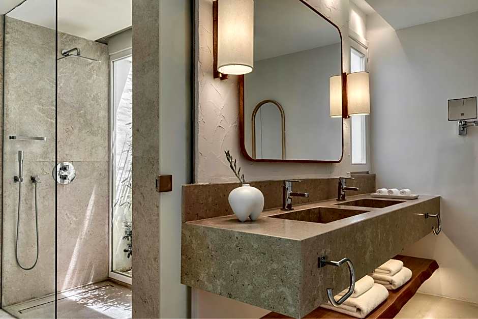 Patmos Aktis Suites & Spa