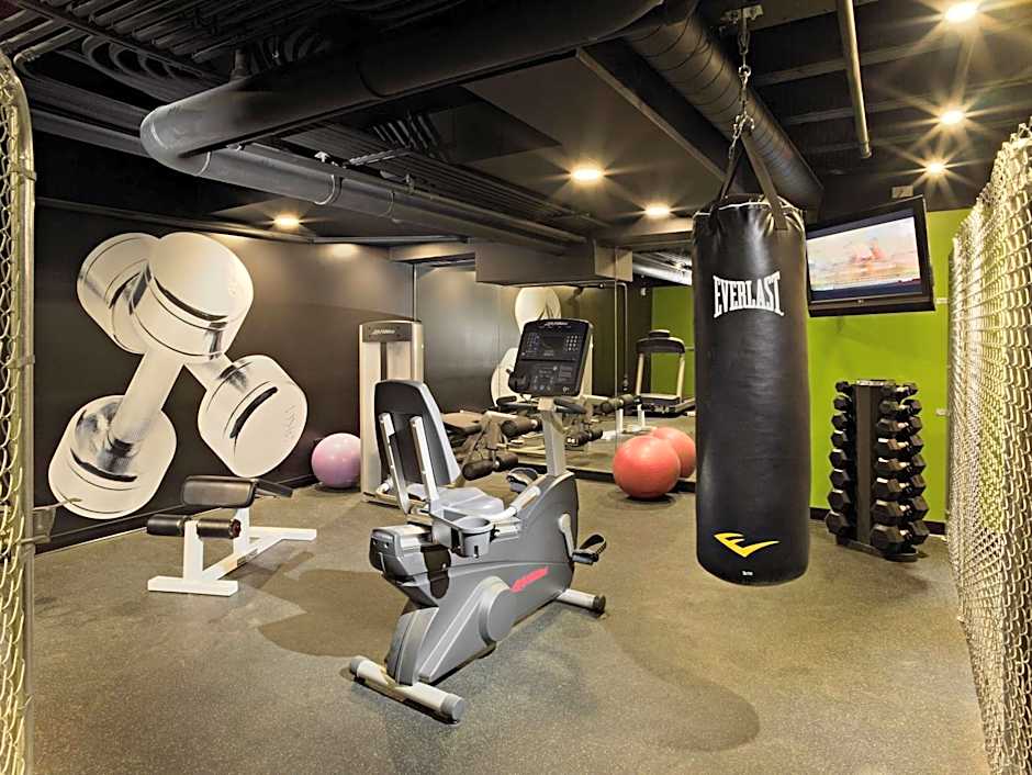 ACME Hotel Chicago, Outset Collection by Hilton	