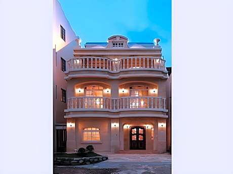 Brittany Hotel