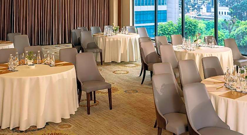 Orchids Saigon Hotel