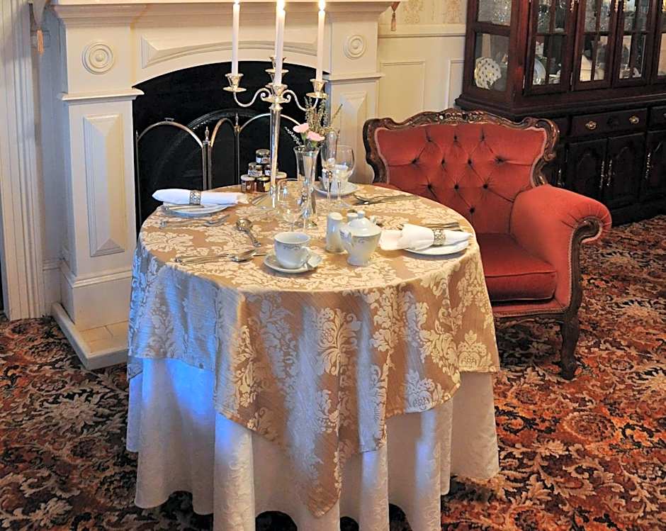 Bli Bli House Riverside Retreat