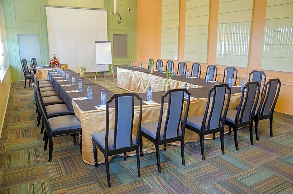 Best Western Plus Meridian Hotel