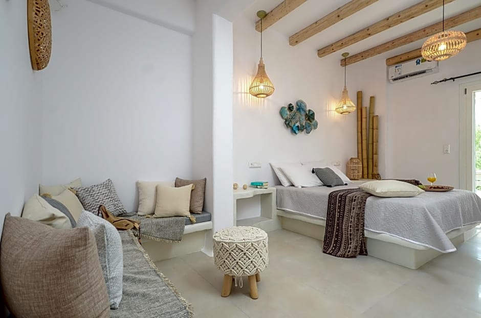 Naxos Nature Suites