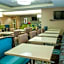 Hampton Inn By Hilton Louisville North/Clarksville