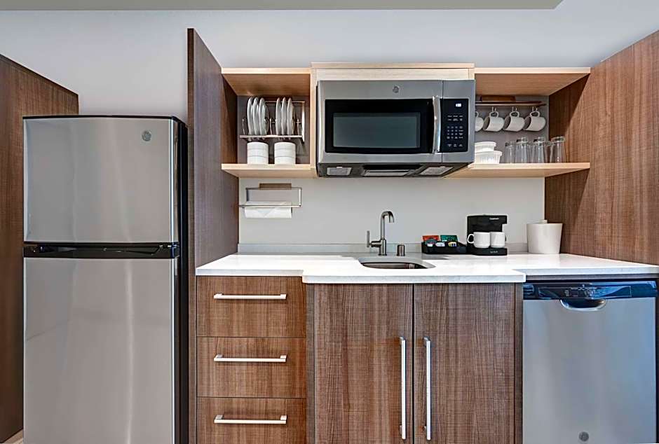 Home2 Suites by Hilton Tracy, CA