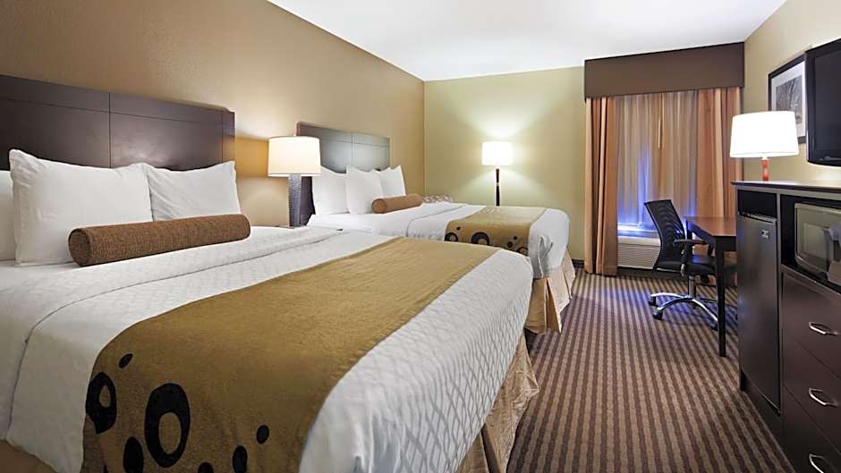Best Western Plus Mishawaka Inn