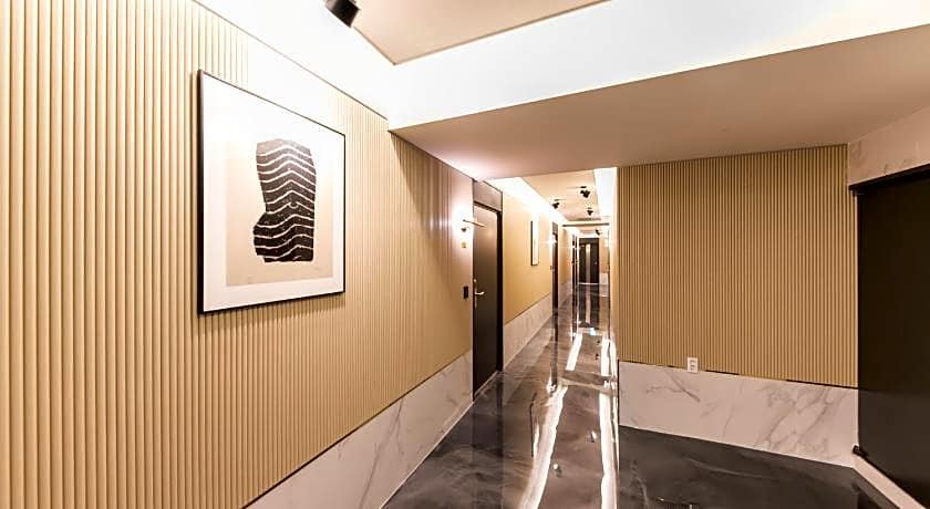 Browndot Hotel Sasang Renecite