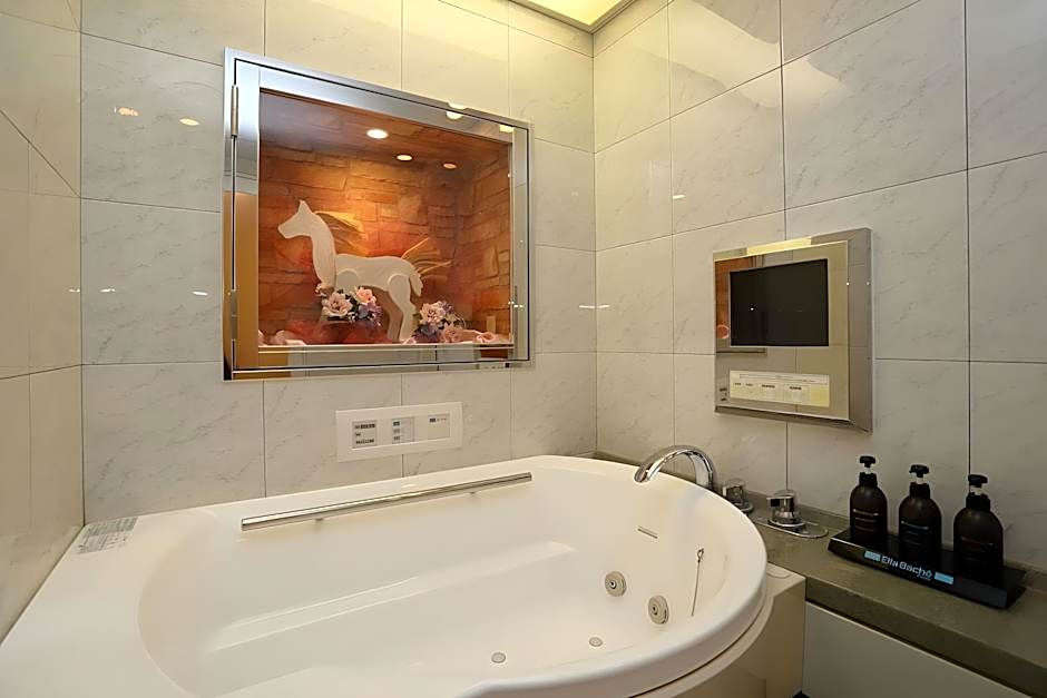 Hotel fine olive Kyoto Yamashina Free Parking - Adult Only