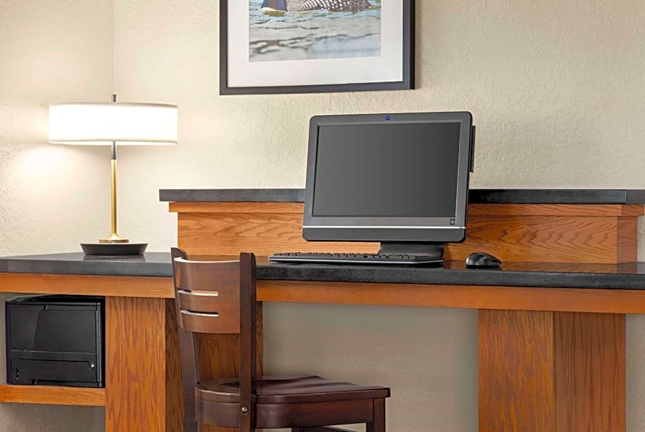 AmericInn by Wyndham Roseau