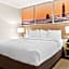 Days Inn & Suites by Wyndham Warren
