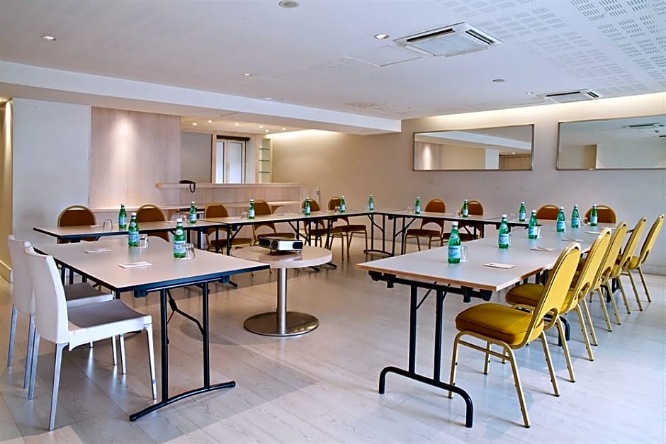 Maisons du Monde Hotel & Suites - Marseille Vieux Port