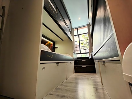 Bed in 6-Bed Mixed Dormitory Room