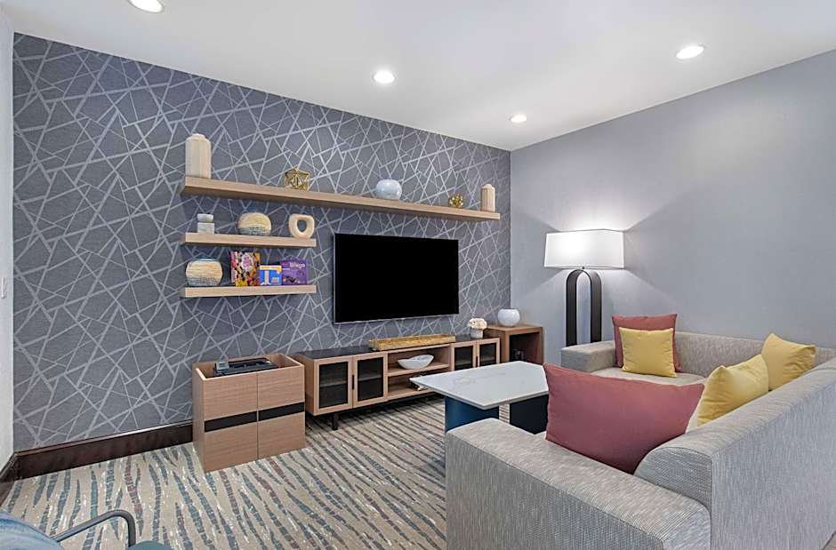 Homewood Suites By Hilton Atlanta/Perimeter Center
