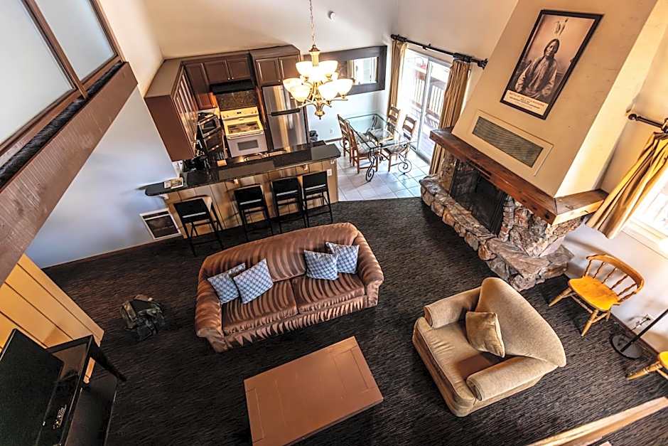 The Mammoth Creek Inn