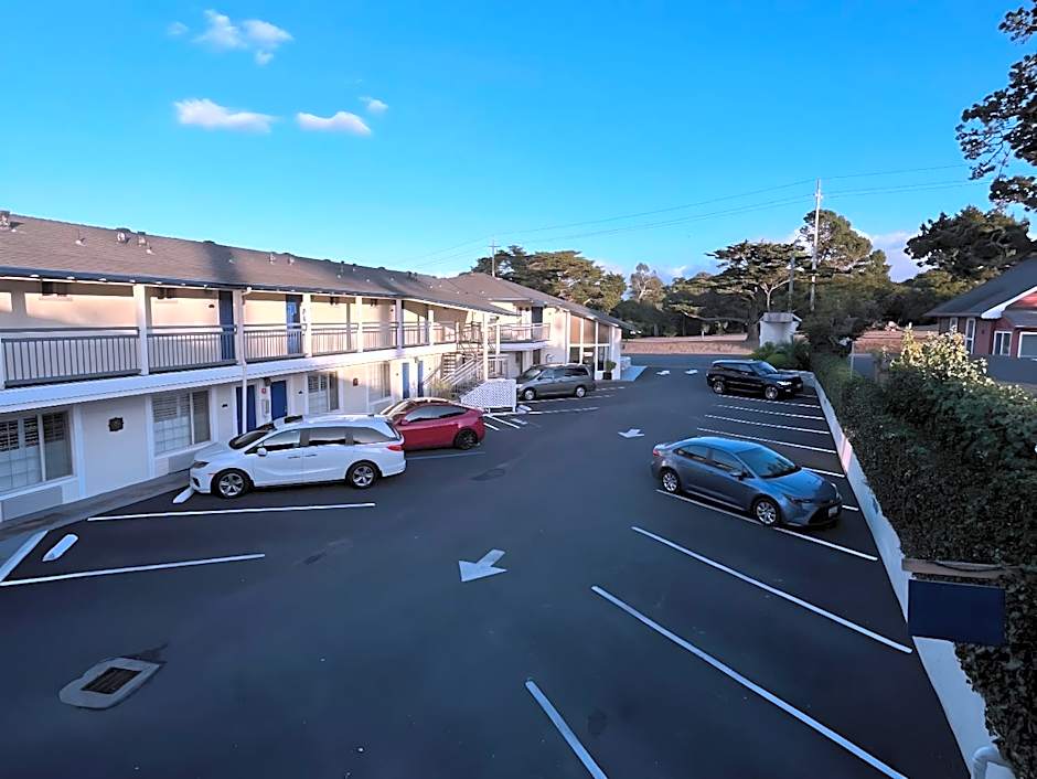 Inn By the Bay Monterey