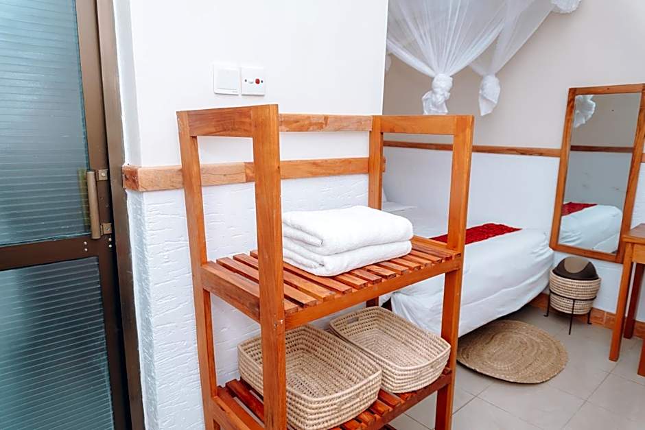 Arusha Giraffe Lodge