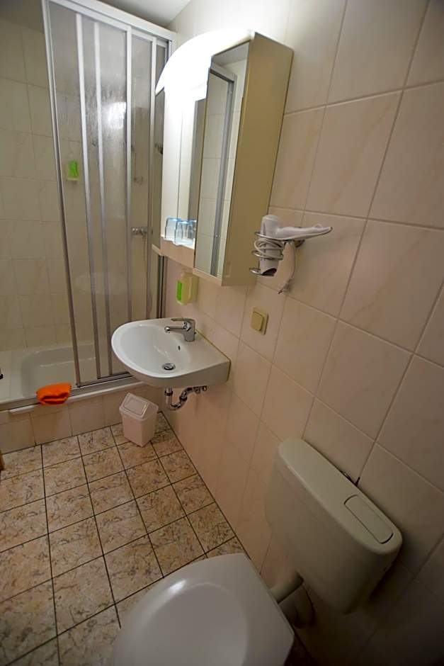 Wolfsgrunder Festhof