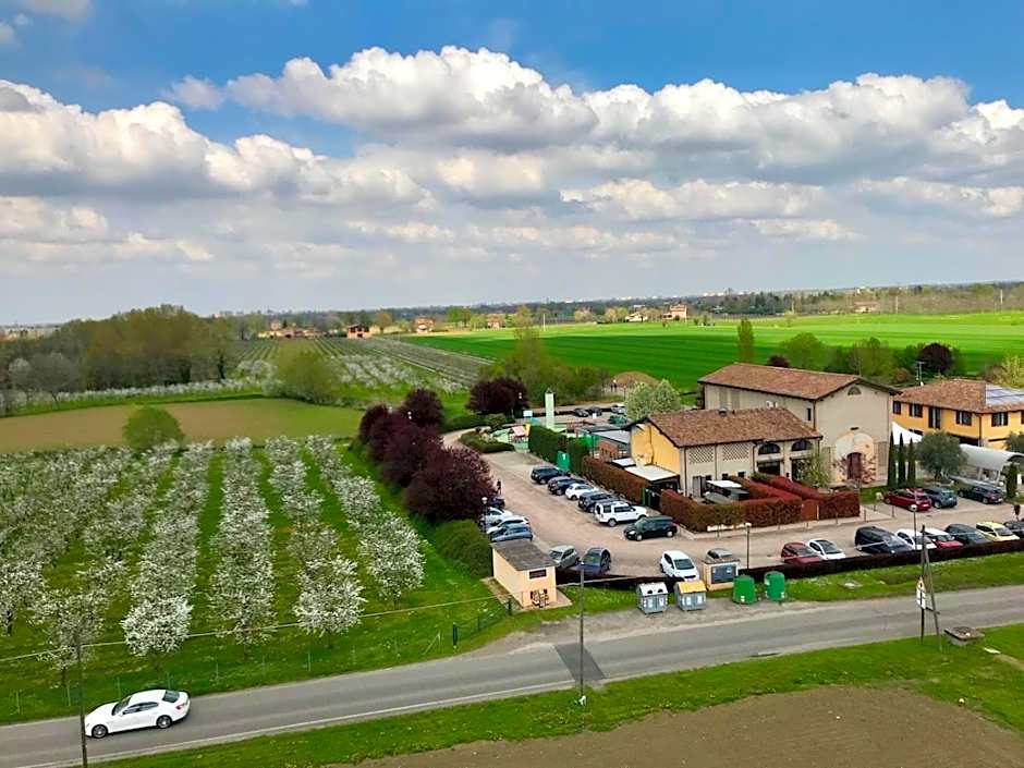 Hotel del Rio Srl - RISTORANTE e Azienda agricola