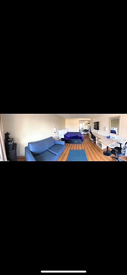 Travelodge by Wyndham Essington / Philadelphia Airport