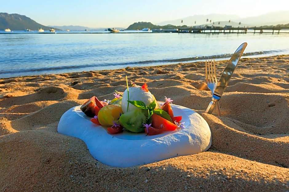 Grand Hôtel De Cala Rossa & Spa Nucca