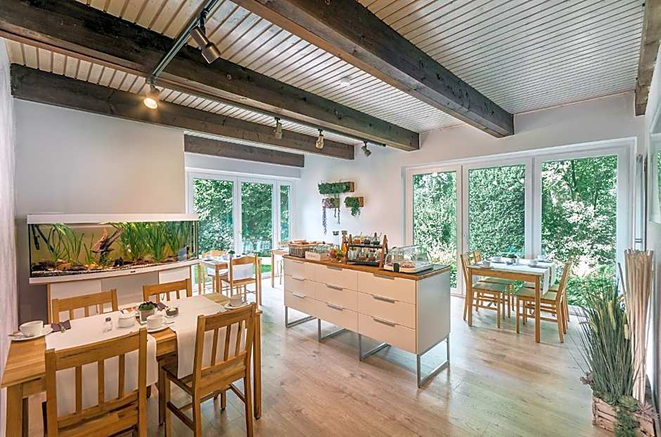 Haus Biederstaedt & LivJana