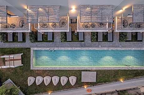 NEK Suites - Adults Only