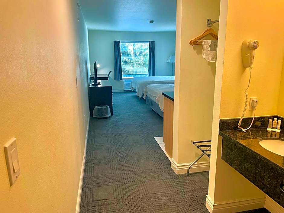 FairBridge Inn & Suites Cuero