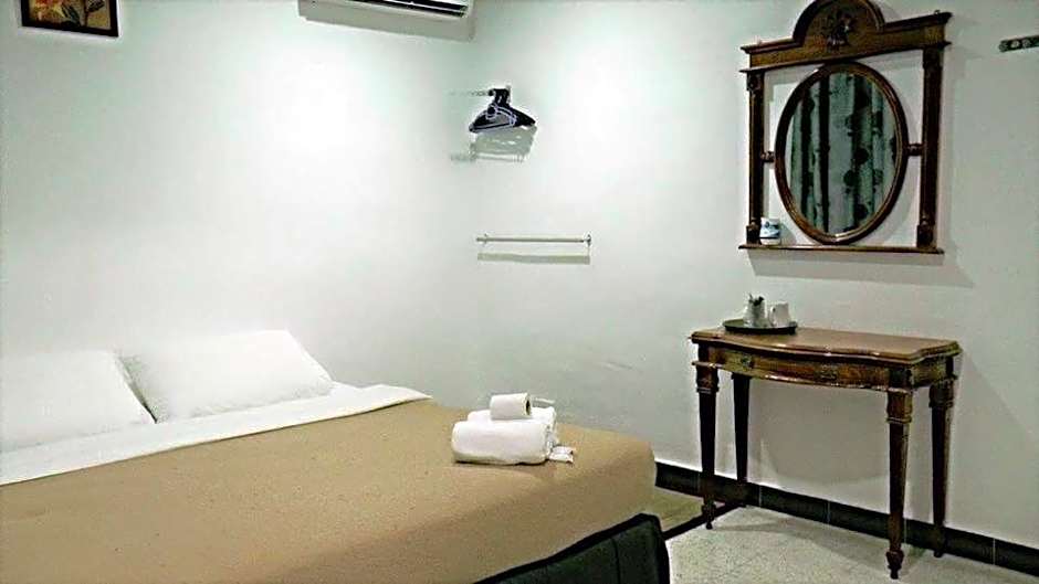 CasaPelindung Guesthouse