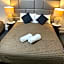 Tollgate Motel