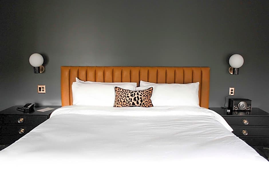 The Inn Hotel, Ascend Hotel Collection