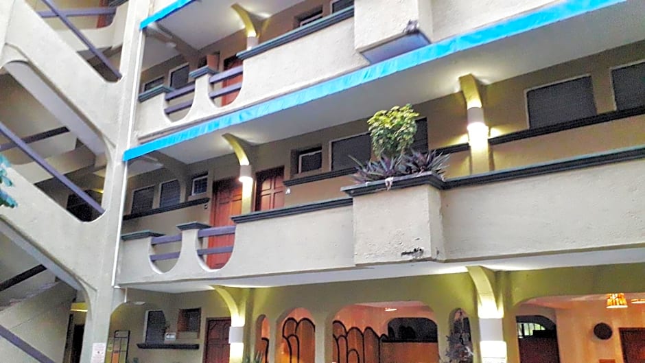 Solimar Inn Suites