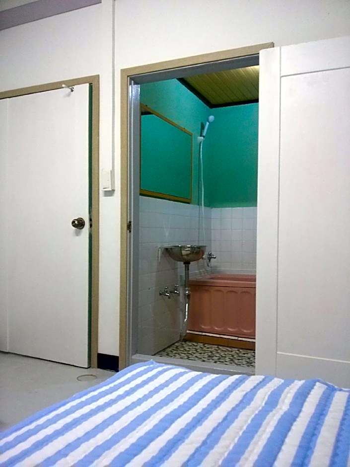 Yusun Guest House
