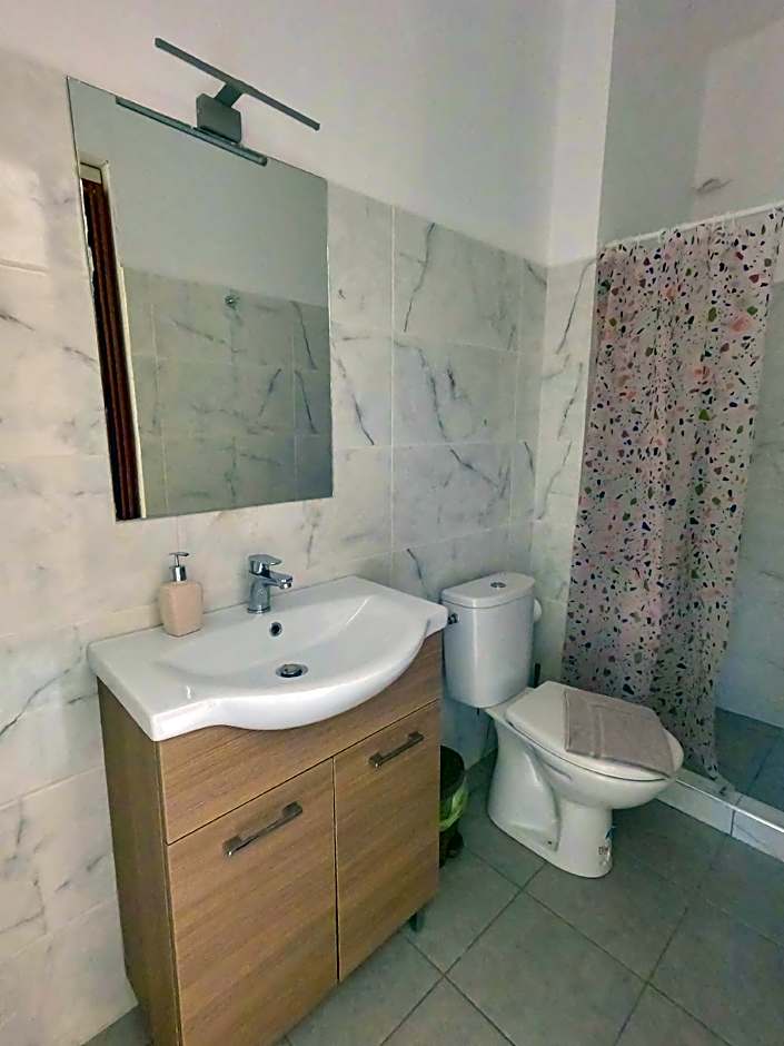 IVORY HOTEL