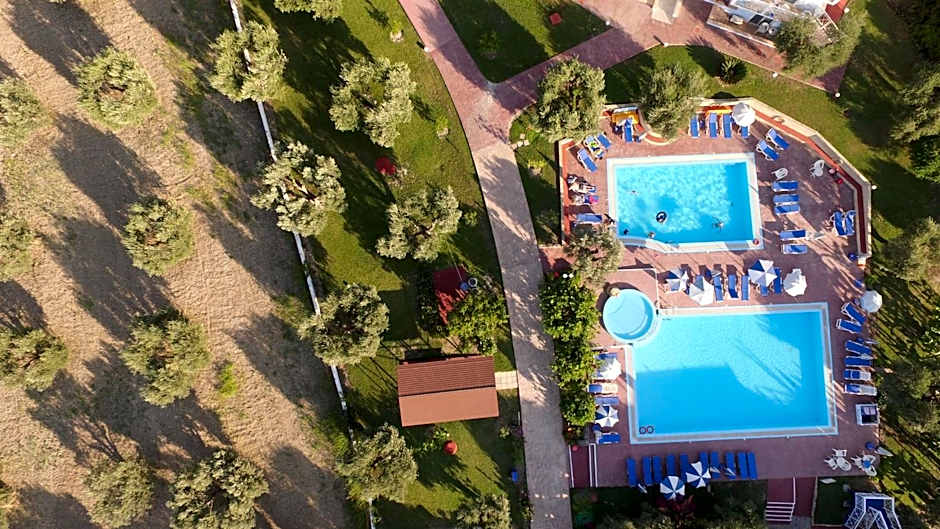 Filoxenia Apartments & Studios