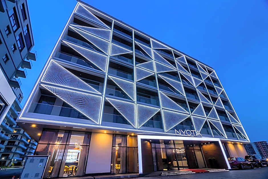 Nyota Hotel & Conference Center