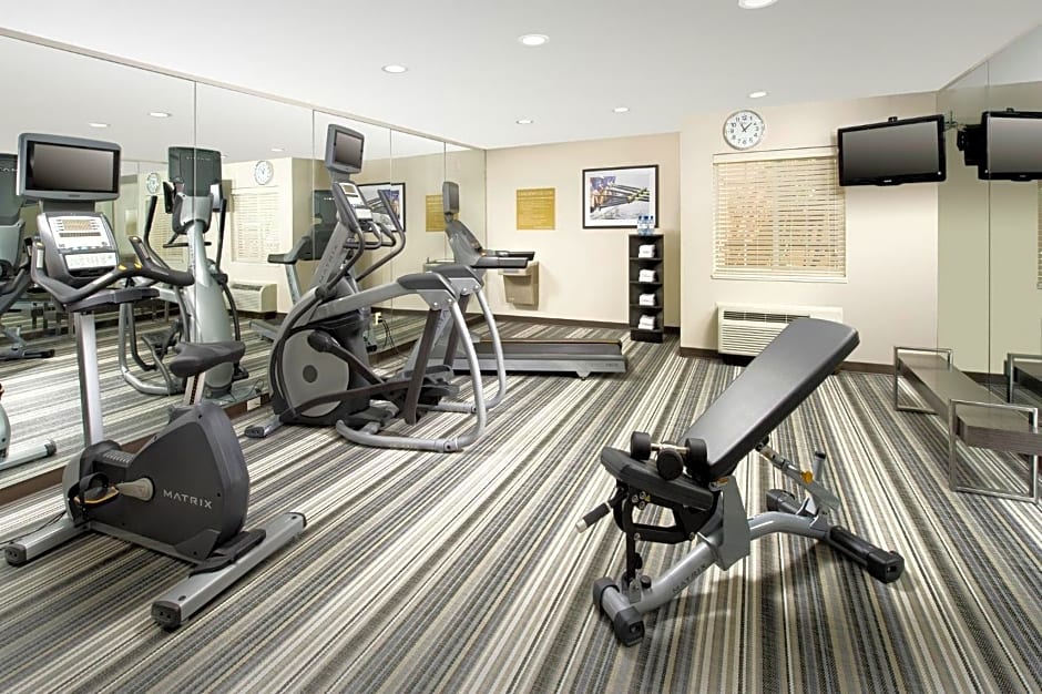 Candlewood Suites Richmond - South by IHG