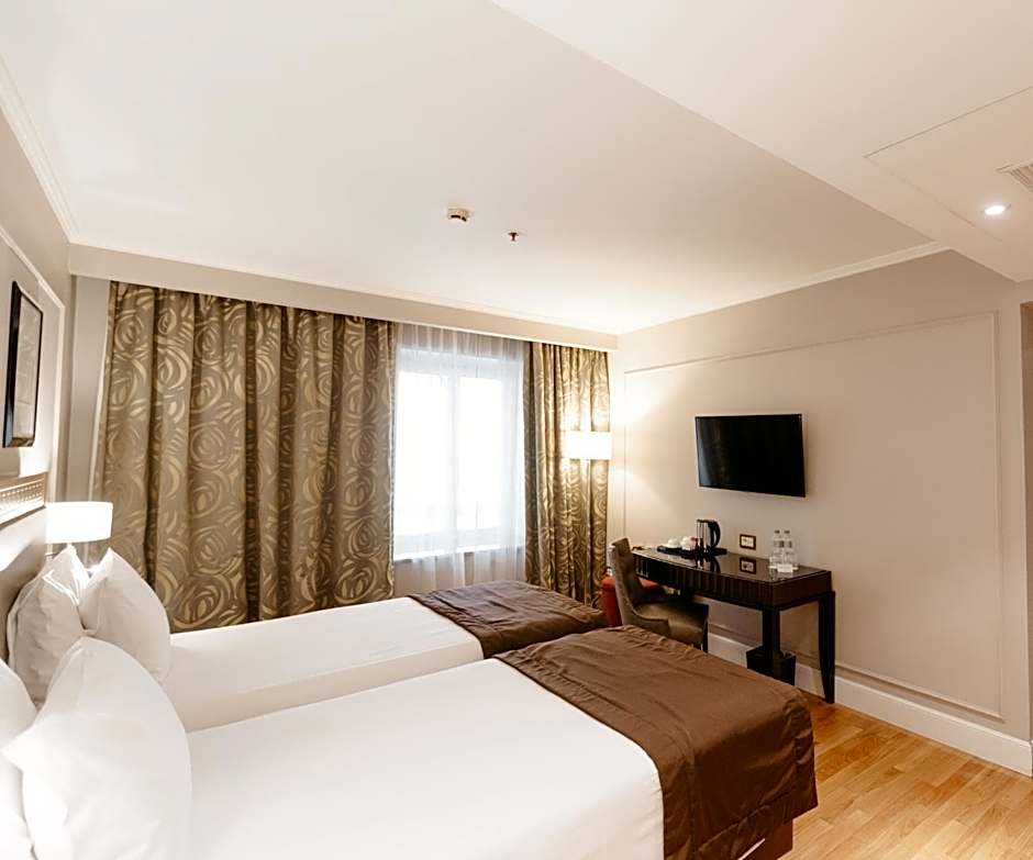Grand Hotel Yerevan - Small Luxury Hotels of the World