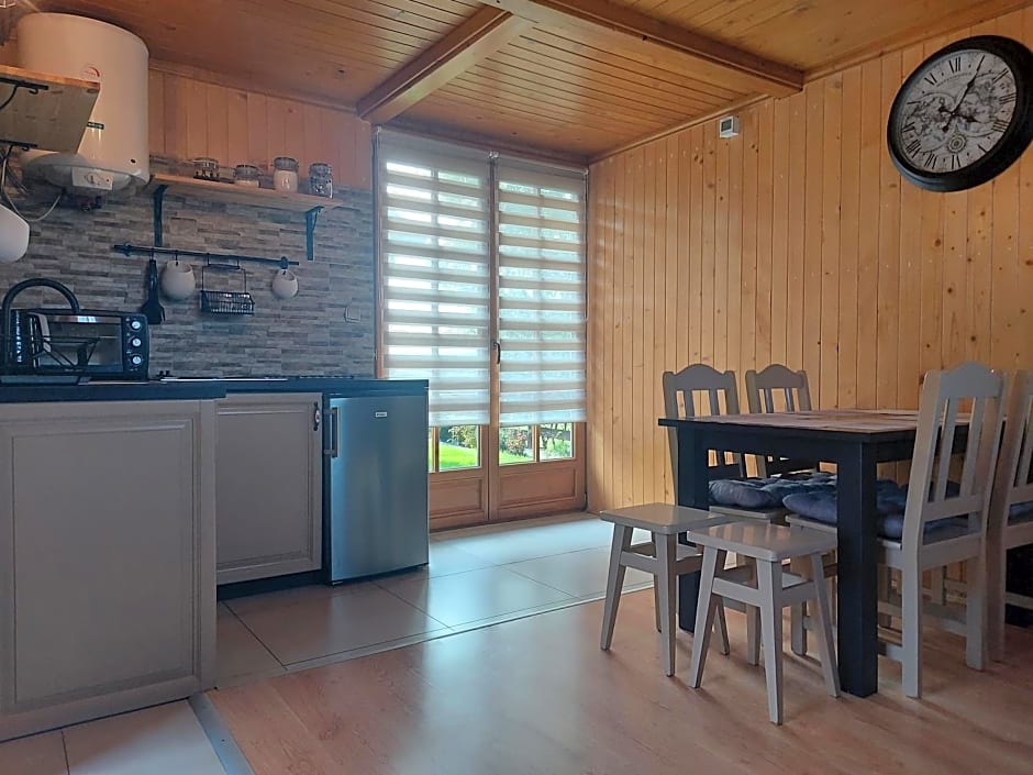 Domki nad jeziorem czorsztyńskim