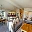 Woodhall Country Park Lodges
