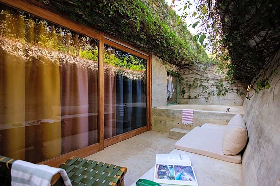 Casa TO - Adults Only