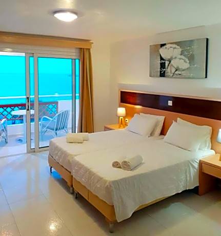 Classic Quadruple Room