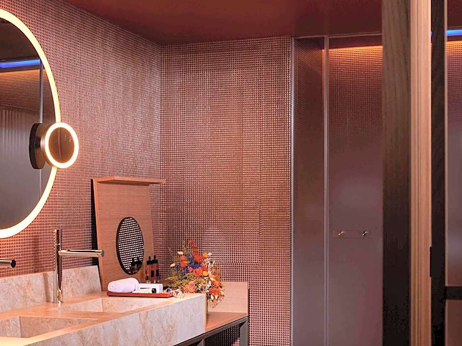 SO/ Paris Hotel