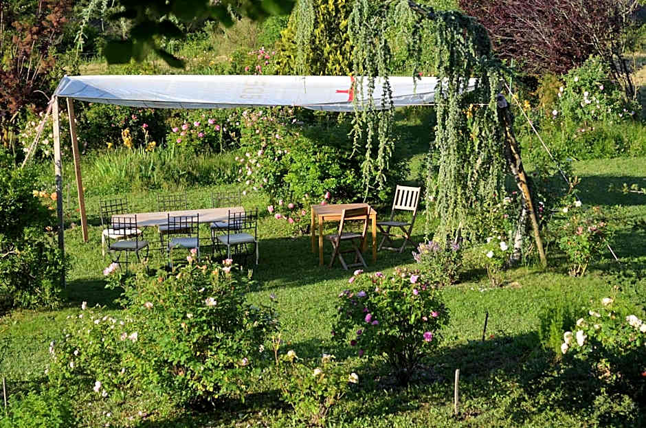 Hameau d'hôtes La Roseraie-Drôme