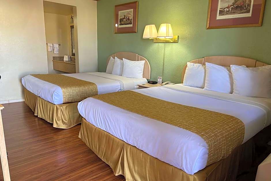 Travelodge by Wyndham Holbrook