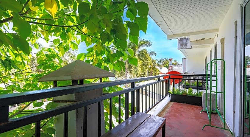 Kata Station Boutique Hotel, Kata Beach