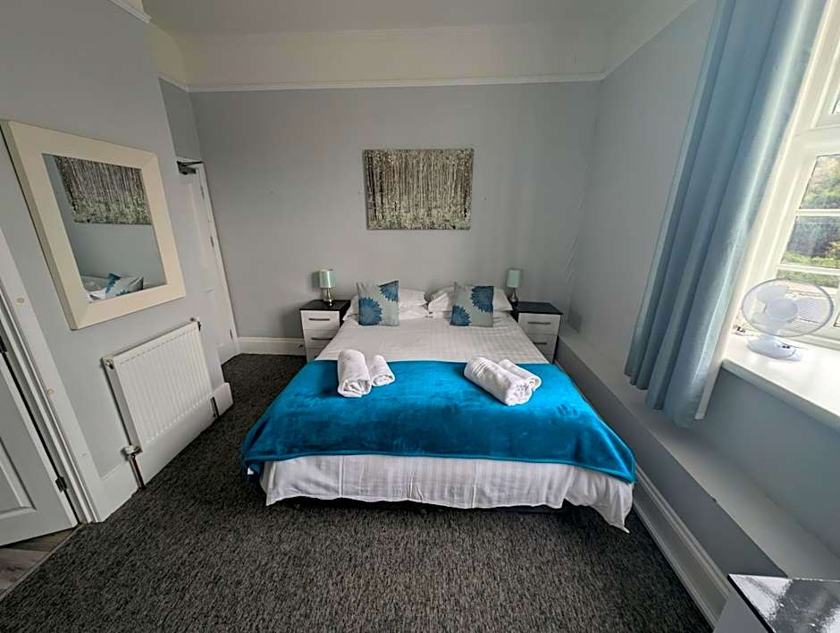 The Bear Marlborough