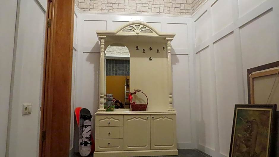 Kutaisi Center Guesthouse