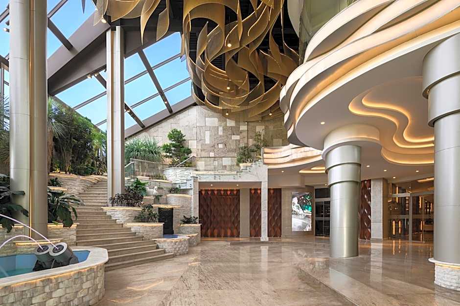 Crowne Plaza Alexandria Mirage by IHG