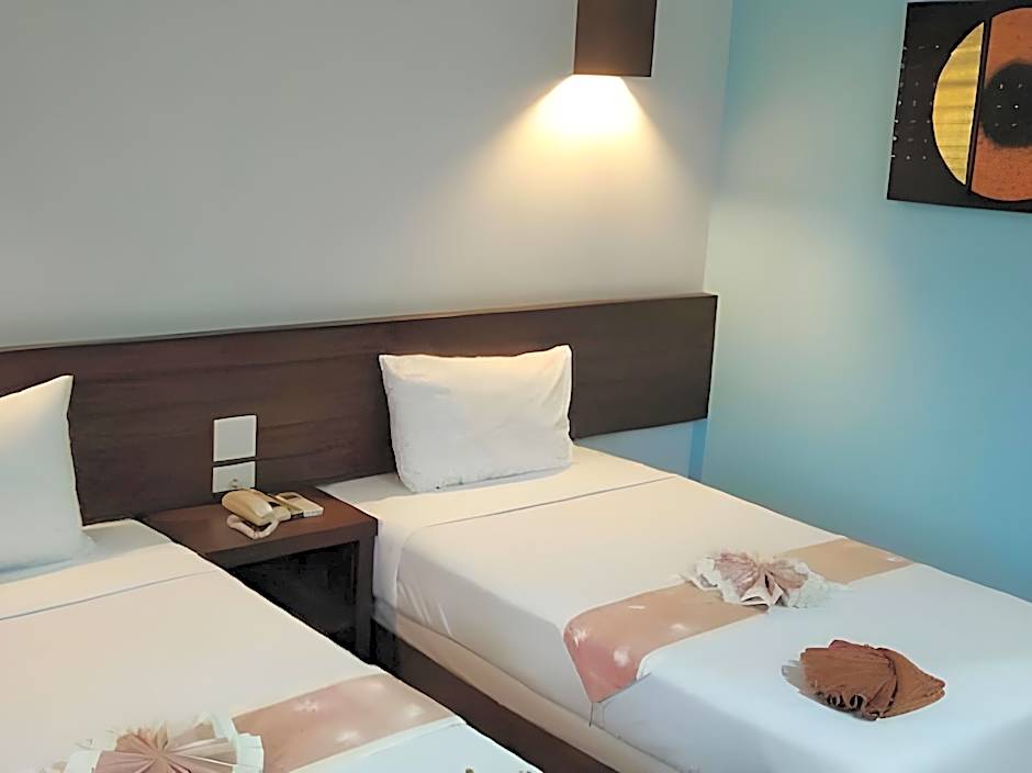 The Ligor City Hotel